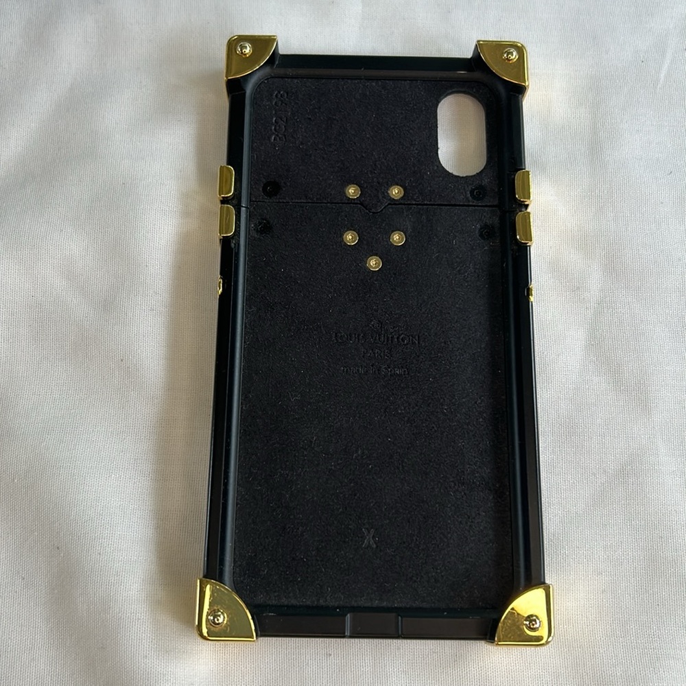 Louis Vuitton Trunk Reverse Monogram IPhone X Phone Case With Strap - Picture 2 of 14
